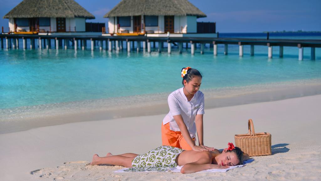 Adaaran Prestige Water Villas Meedhoo  Екстериор снимка