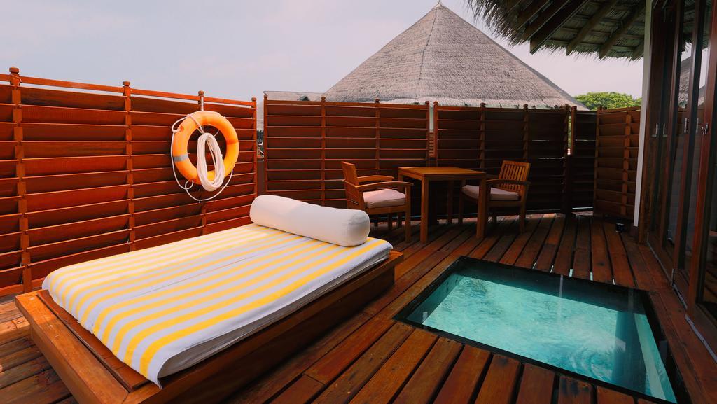 Adaaran Prestige Water Villas Meedhoo  Екстериор снимка