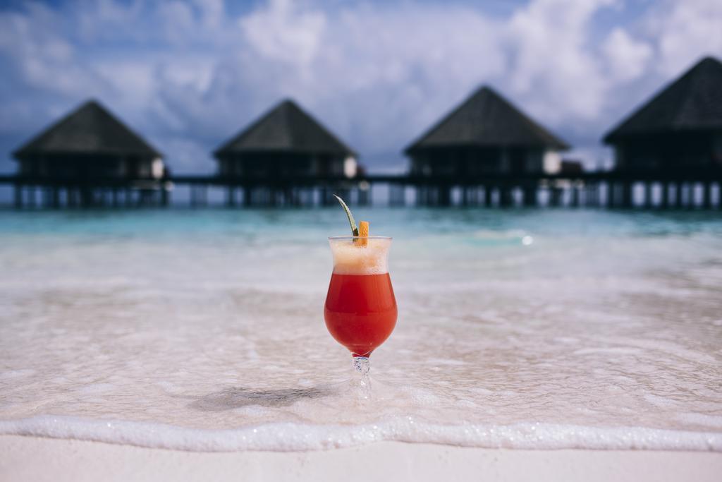 Adaaran Prestige Water Villas Meedhoo  Екстериор снимка