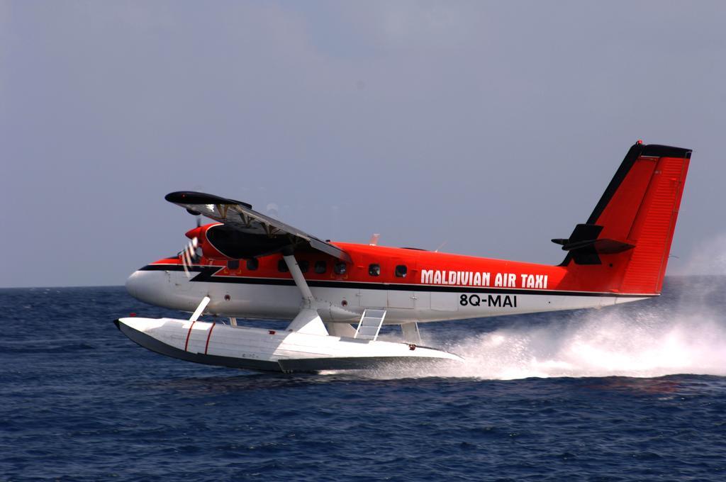 Adaaran Prestige Water Villas Meedhoo  Екстериор снимка